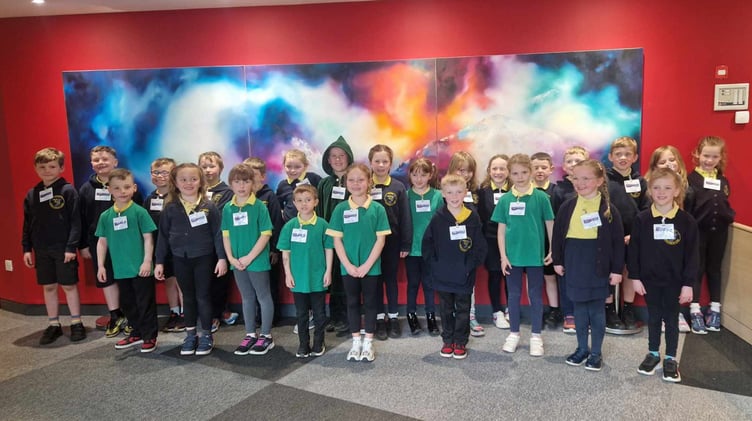 Ysgol Bontnewydd - Gweithdy Her Ysgolion Cymunedol, Sustainable Schools Challenge Workshop. Photo: Gwynedd Council