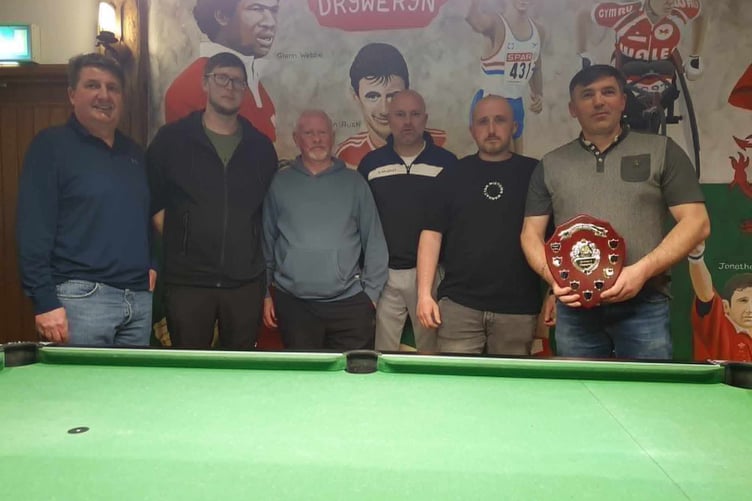 Division Three champions Gog B