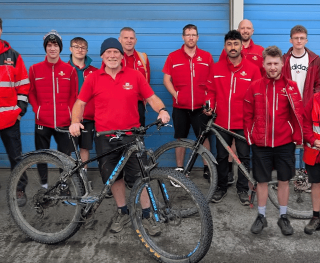 Aberystwyth posties set new fundraising challenge