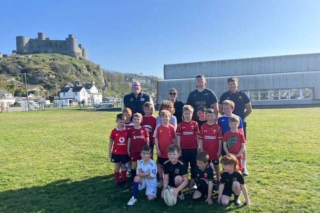 Gwynedd police donate generously to community