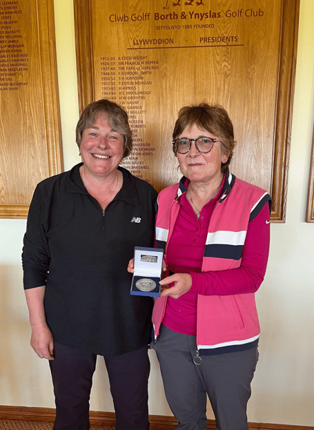 Barbara Flanagan won the competition in memory of Lynda Evans