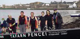 Porthmadog rowers put in an impressive shift on the Menai Strait