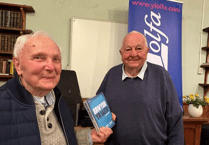 Carcharor cyntaf Cymdeithas yr Iaith yn datgelu hanes cyffrous brwydr yr iaith