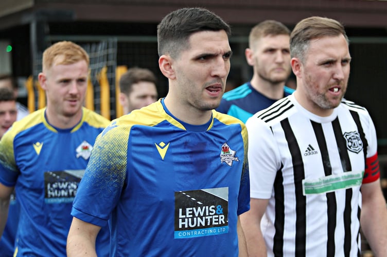 BALA, GWYNEDD, WALES - 25th MAY 2024 - Llanuwchllyn's Meilir Evans before Llay Welfare FC vs CPD Llanuwchllyn in the Lock Stock Ardal League Northern Playoff Final at Maes Tegid, Bala (Pic by Sam Eaden/FAW)