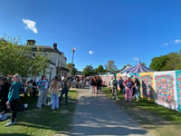 Thousands descend for a sunny and packed Mach Comedy Festival 2025