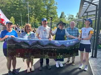 Criccieth and Portmeirion welcome Peace Race relay