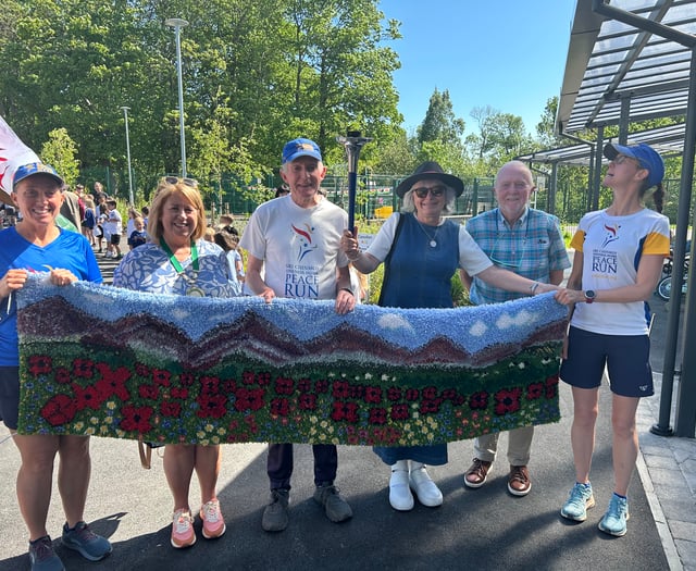 Criccieth and Portmeirion welcome Peace Race relay