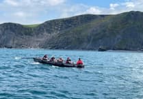 Porthmadog rowers excel in sea race