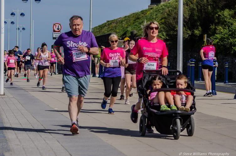 Aberystwyth Race for Life 2025. Photograph credit to Steve Williams