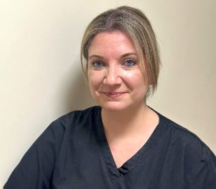 Thanks to generous donations, Hywel Dda Health Charities has funded the European Trauma Course for Vicki Brown, enhancing her skills and support within the Trauma Unit at Glangwili Hospital.