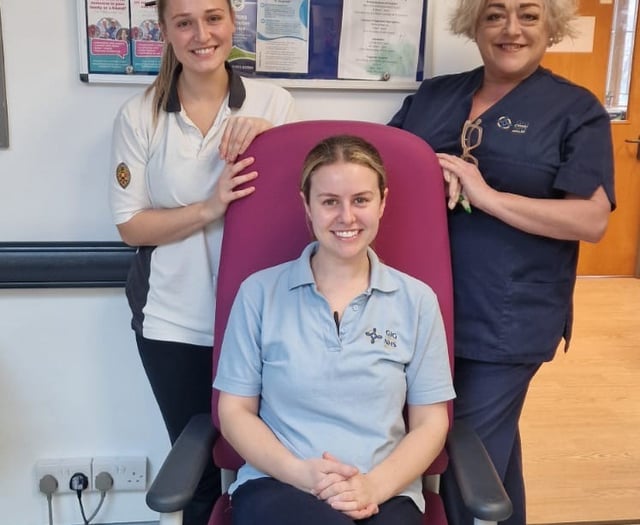 New bedside chairs funded for Bronglais stroke ward