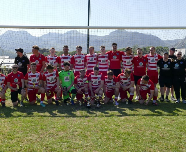 Blaenau Ffestiniog Amateurs celebrate triumphant football season