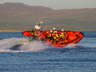 Criccieth RNLI rescues paddle-boarders adrift