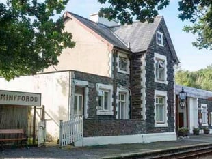 Ffestiniog Station House to be extended