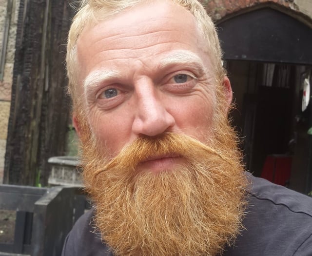 Dad returns home after spending 100 days in notorious African prison