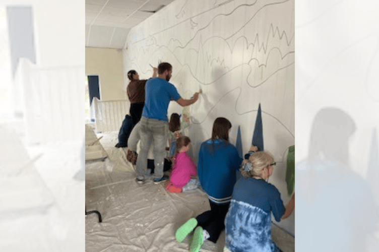 Residents from Pontrhydygroes and Ysbyty Ystwyth came together to create the mural for the hall
