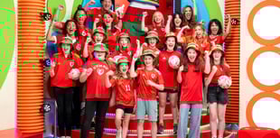 Prosiectau Newydd yr Urdd i Gefnogi Menywod Cymru yn Ewro 2025