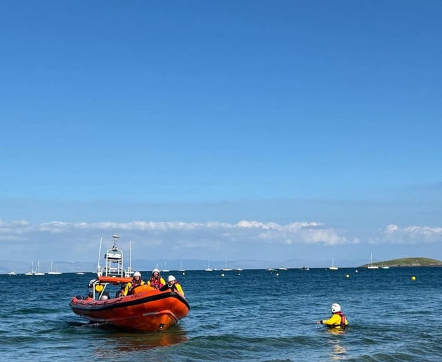 Abersoch RNLI warning after paddleboarder rescue