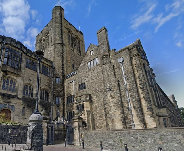 Gwynedd councillors oppose Bangor University cuts