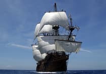 Explore Galeón Andalucía in Caernarfon