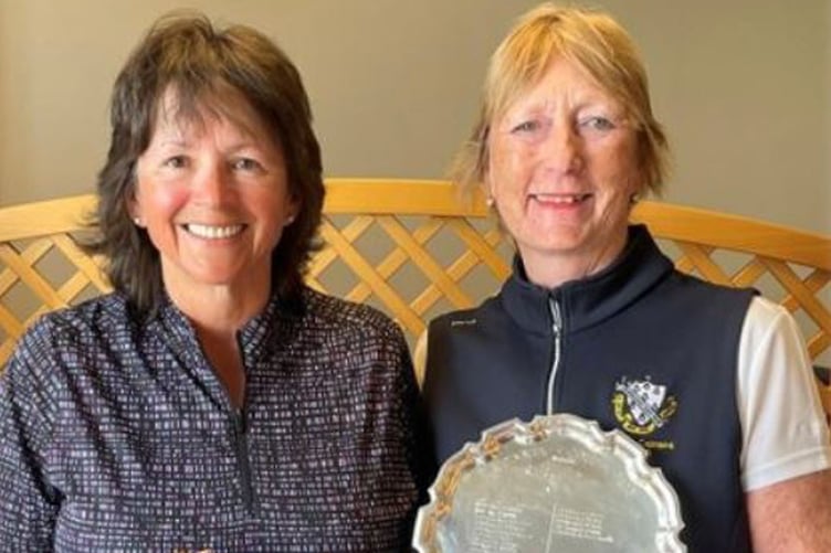Janet Price (left), winner of the Rieben Gold Medal and Dawn Cannon, winner of the St Leger Carter Salver
