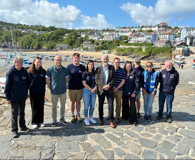 Minister visits New Quay as environment bill introduced