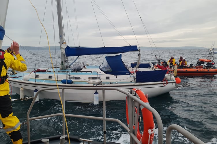 New Quay RNLI and Cardigan RNLI with yacht in distress. Photo: New Quay RNLI