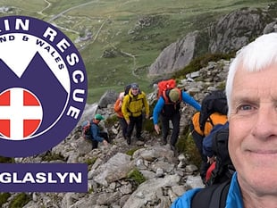 Meet the author event in Porthmadog supports rescue team