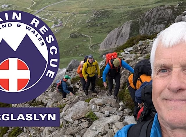 Meet the author event in Porthmadog supports rescue team