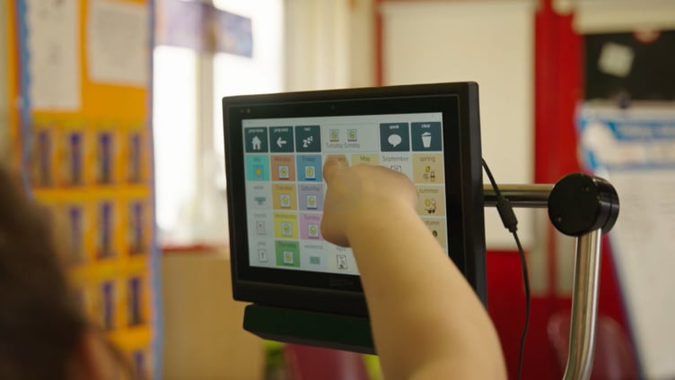 Eye gaze technology at Ysgol Llwyn yr Eos