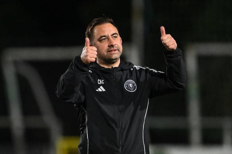 NEWTOWN, WALES - 07 MARCH 2025: Callum McKenzie Head Coach of Newtown AFC gives the thumbs up during the pre-game warmup ahead of the 2024/25 JD Cymru Premier fixture between Newtown AFC & Flint Town United at Latham Park, Newtown, Wales (Pic by Craig Thomas / FAW)