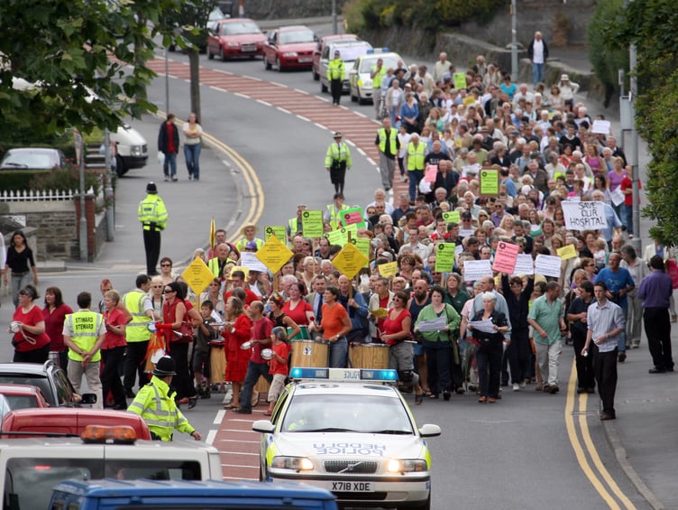 Bronglais March  APJ13J36  Ref Patrick - Photo Arvid Parry Jones. Protest March - Penglais Hill..... See Patrick for details....