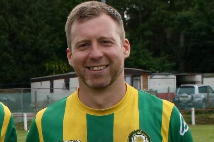Daniel Lewis