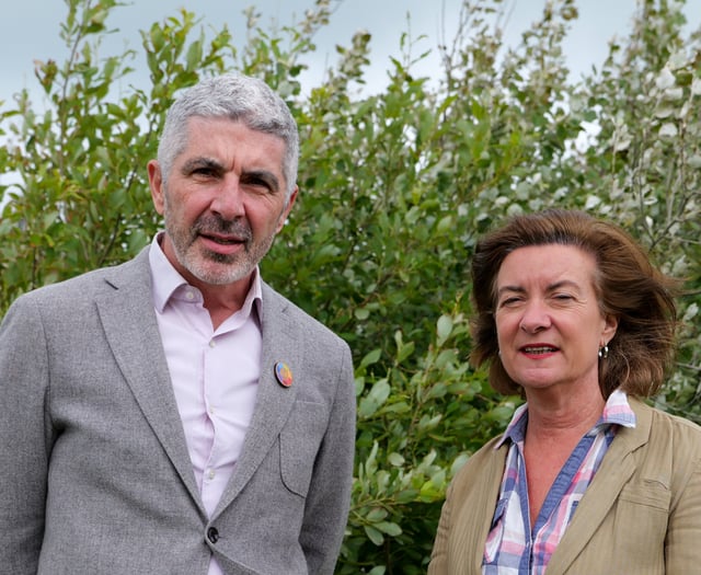 First Minister and Future Generations Commissioner visit Borth