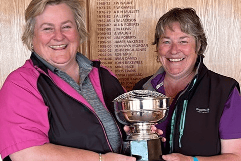 Clare Jones receives the Edith Beddard Trophy