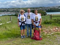 Siblings walk for Dementia UK