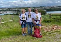 Siblings' heartfelt walk for Dementia UK