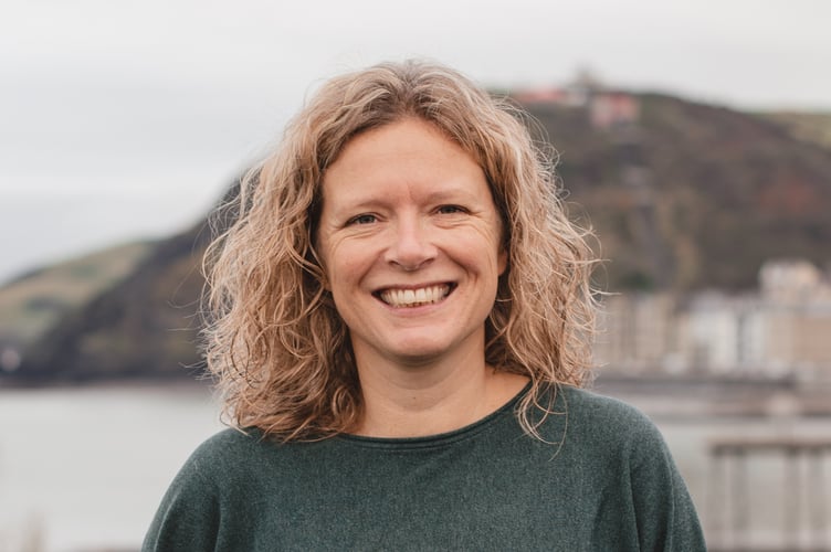 Anwen Elias