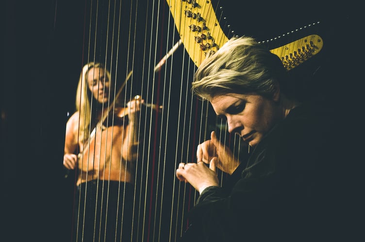 Catrin Finch and Aoife Ni Bhriain. Photo: Jennie Caldwell