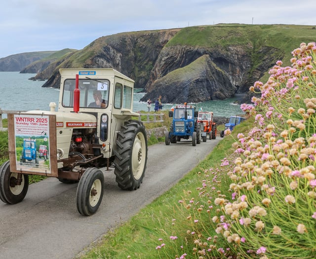 More than 250 tractors take on west Wales lanes for charity