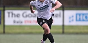 Bala Town's Nathan Burke signs new contract until 2027