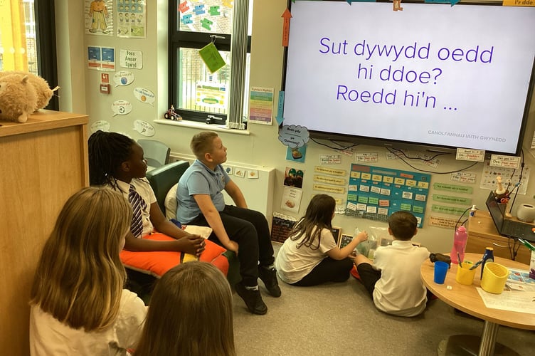 Pupils learning Welsh. Photo: Gwynedd Council