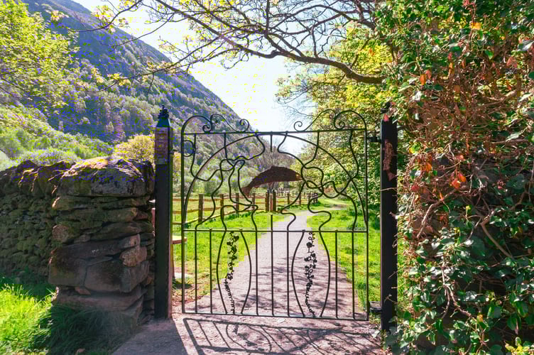 The second gate which pays homage to the Afon Glaslyn and Fisherman’s Path in Beddgelert