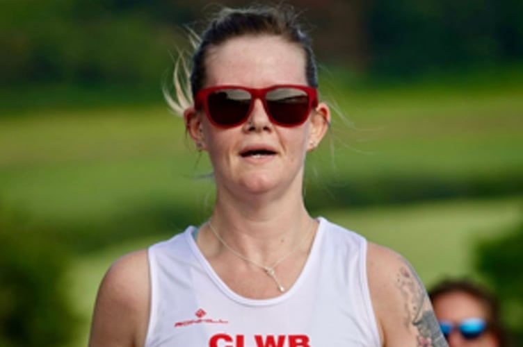 Sarah Puetz, 1st OF at the 8k Ras y Castell