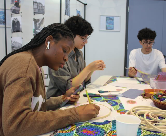 Refugee friendship quilt weaves new connections in Aberystwyth