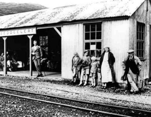 The original station building was built in 1923 and knocked down in 1937. Photo: Snowdonia Park Authority Planning documents image