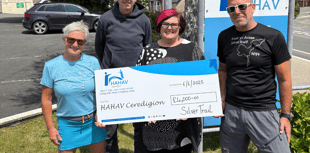 Aberystwyth marathon raises £4,000 for charity