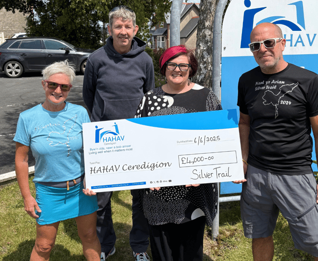 Aberystwyth marathon raises £4,000 for charity