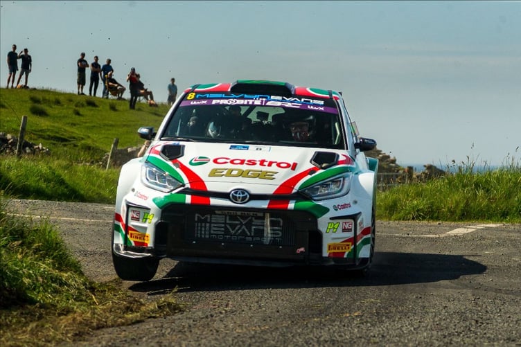 Meirion Evans and Ger Conway in their Castrol Toyota GR Yaris Rally2