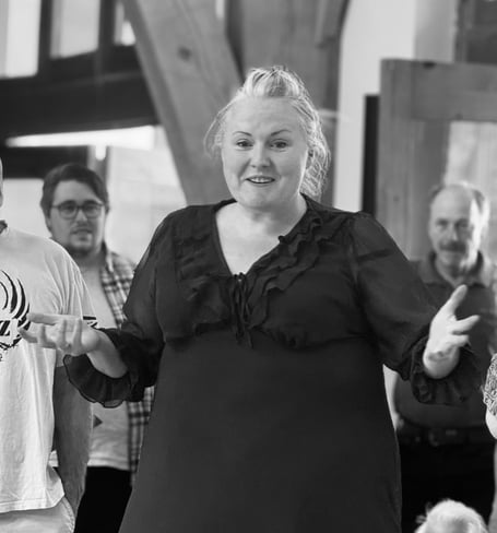 Catrin Aur, who trained at London’s prestigious Guildhall School of Music and Drama and lives and farms in Ceredigion